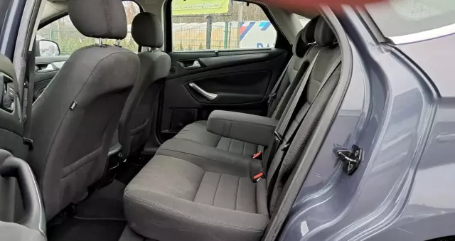 FORD Mondeo 1.6 Eco Boost Start-Stopp Business Edition