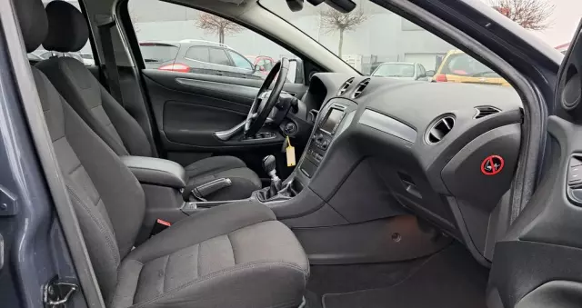 FORD Mondeo 1.6 Eco Boost Start-Stopp Business Edition