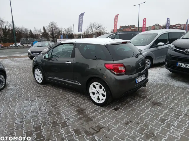 CITROËN DS3 Racing
