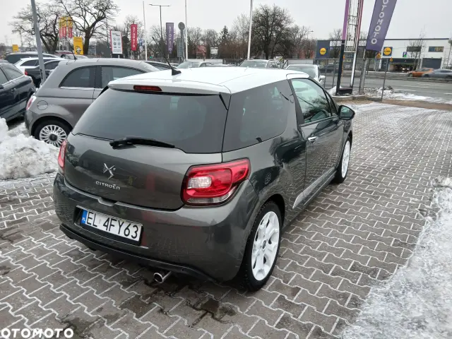 CITROËN DS3 Racing