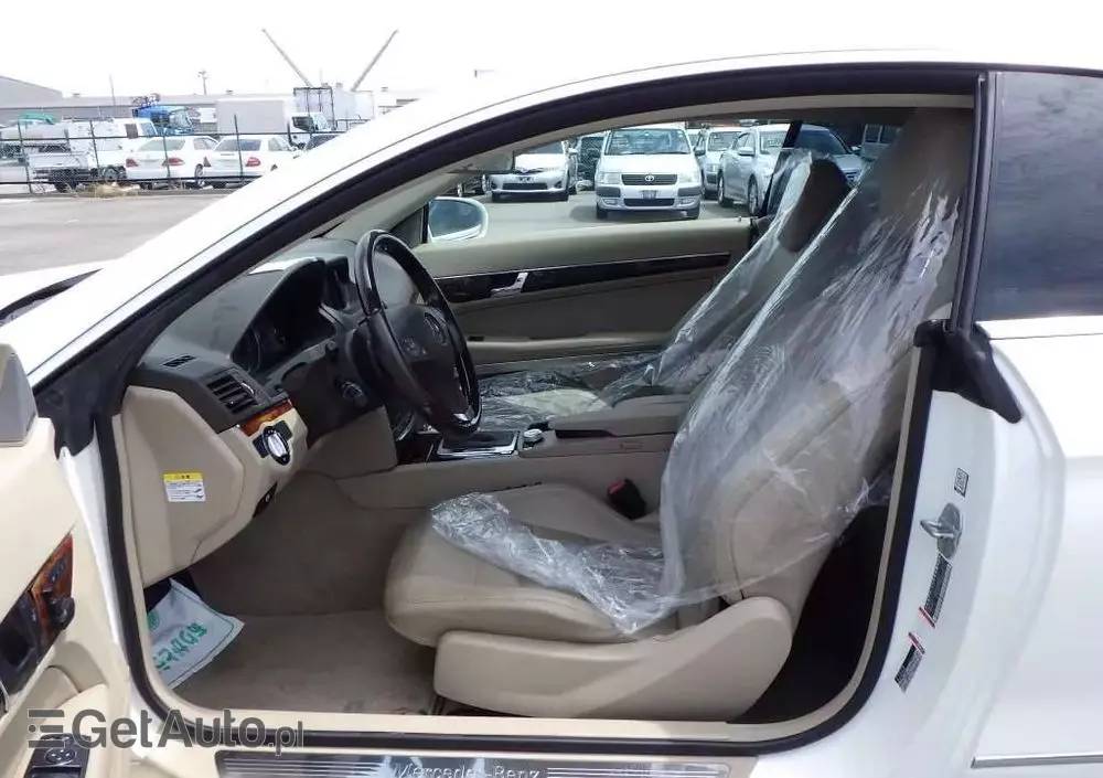 MERCEDES-BENZ Klasa E 350 Coupe 4Matic 7G-TRONIC