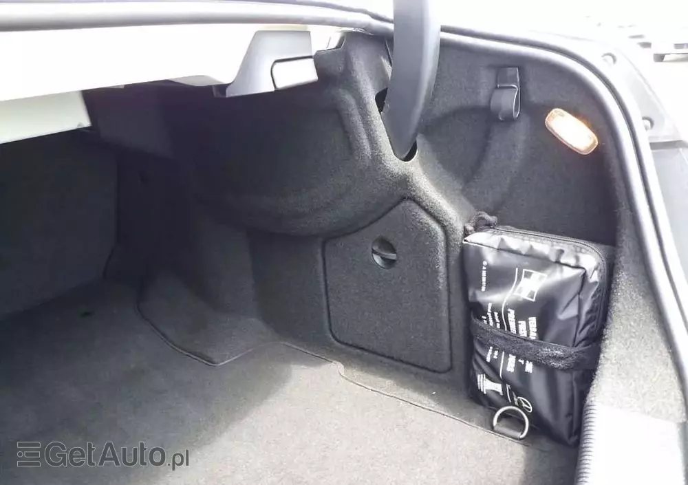 MERCEDES-BENZ Klasa E 350 Coupe 4Matic 7G-TRONIC