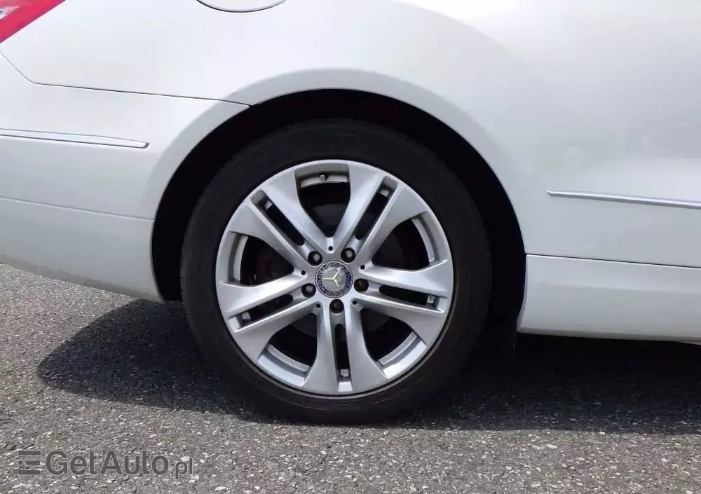 MERCEDES-BENZ Klasa E 350 Coupe 4Matic 7G-TRONIC