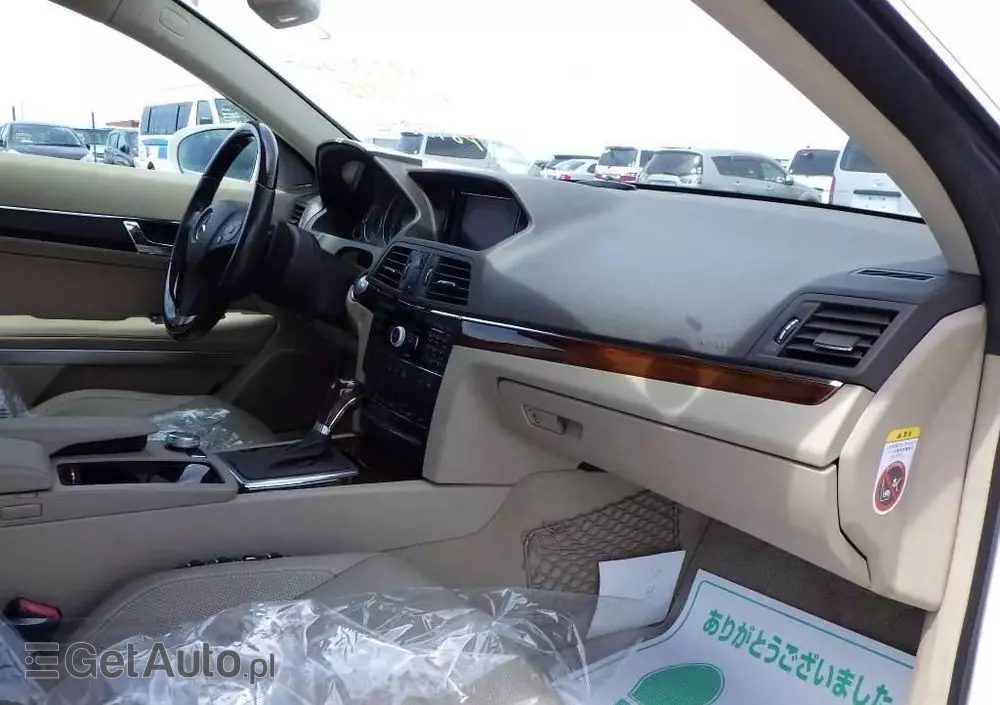 MERCEDES-BENZ Klasa E 350 Coupe 4Matic 7G-TRONIC