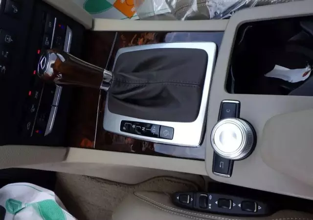 MERCEDES-BENZ Klasa E 350 Coupe 4Matic 7G-TRONIC