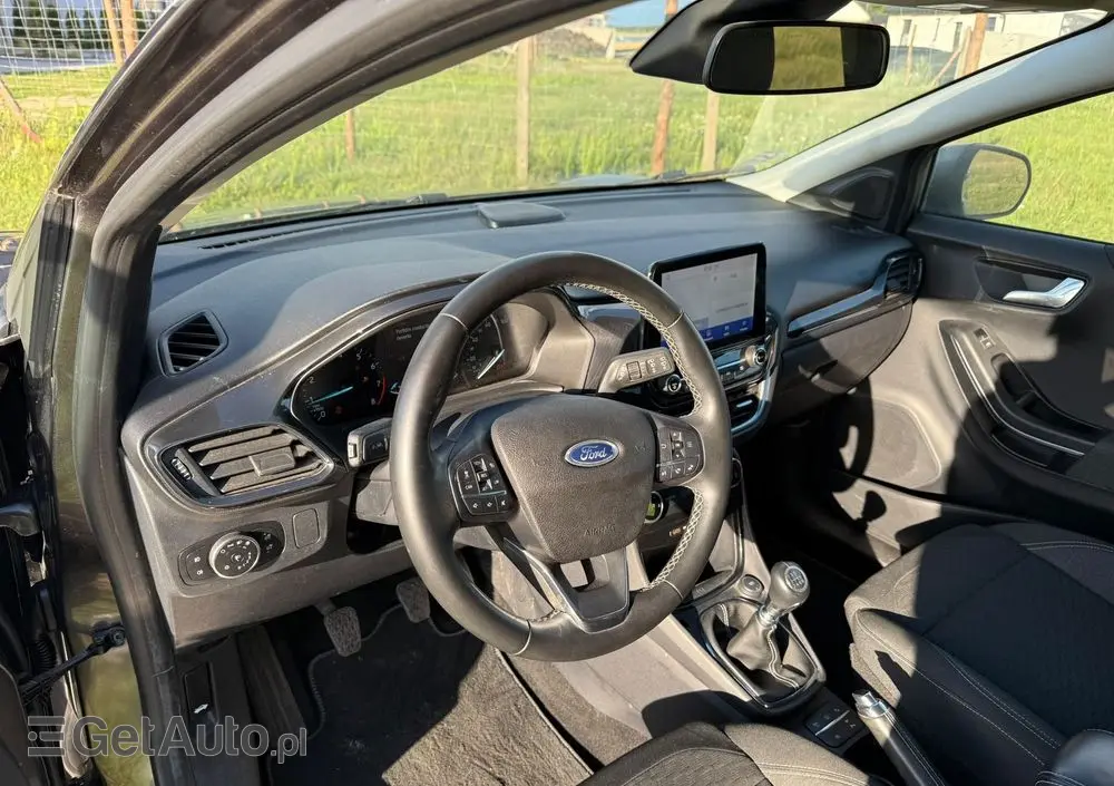 FORD Puma 1.0 EcoBoost Hybrid TITANIUM X