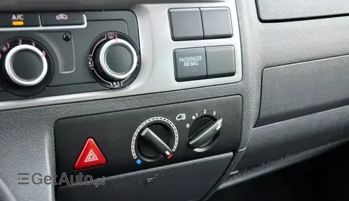 VOLKSWAGEN Caddy California 