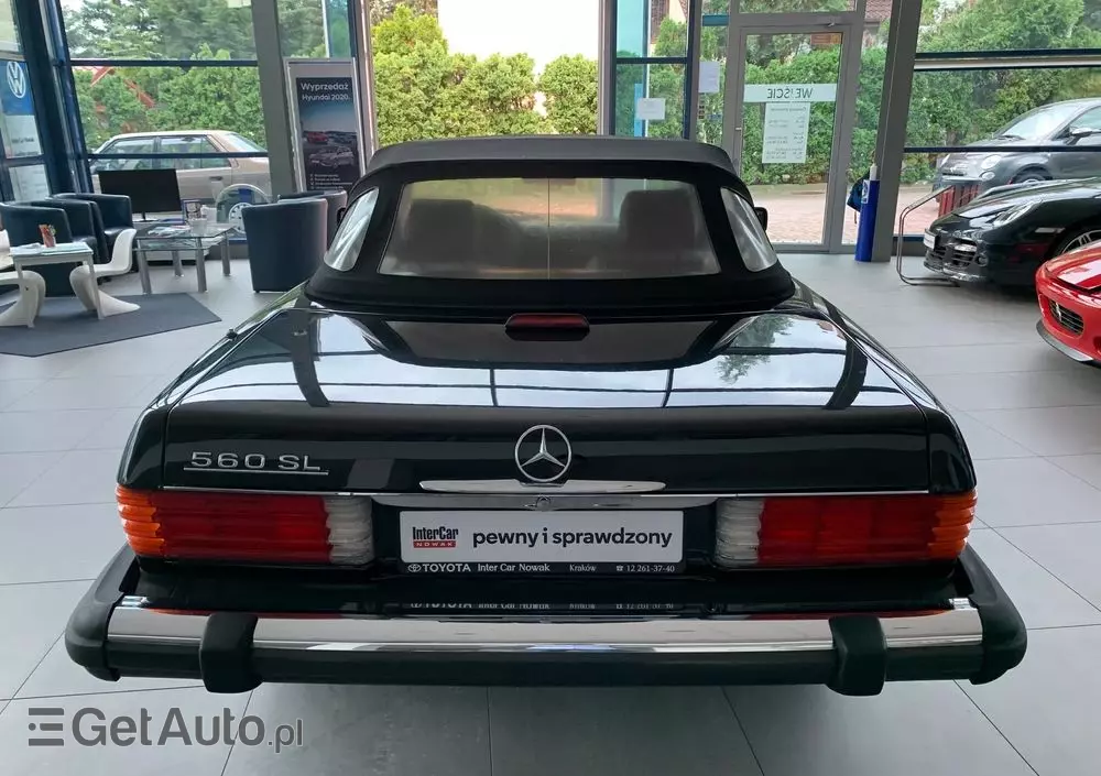 MERCEDES-BENZ SL R107 560 SL  