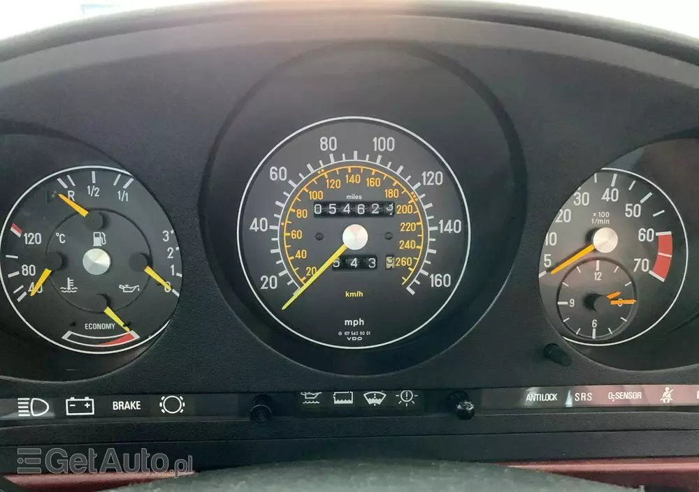 MERCEDES-BENZ SL R107 560 SL  