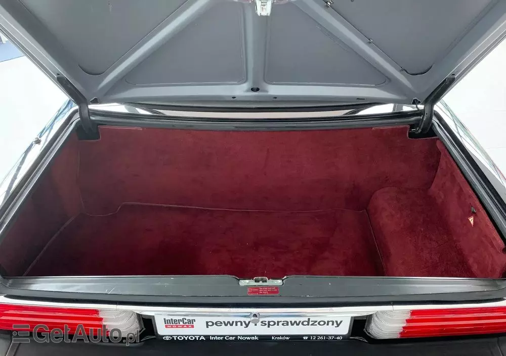 MERCEDES-BENZ SL R107 560 SL  