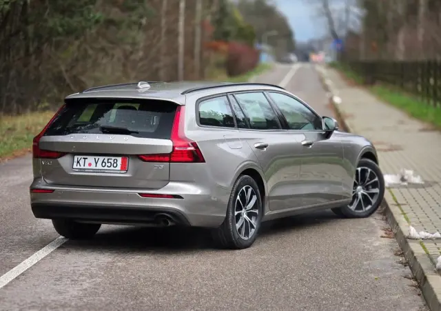 VOLVO V60 D3 Geartronic