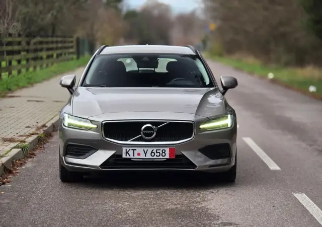 VOLVO V60 D3 Geartronic