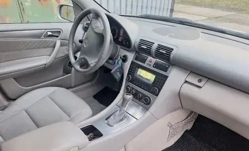 MERCEDES-BENZ Klasa C 