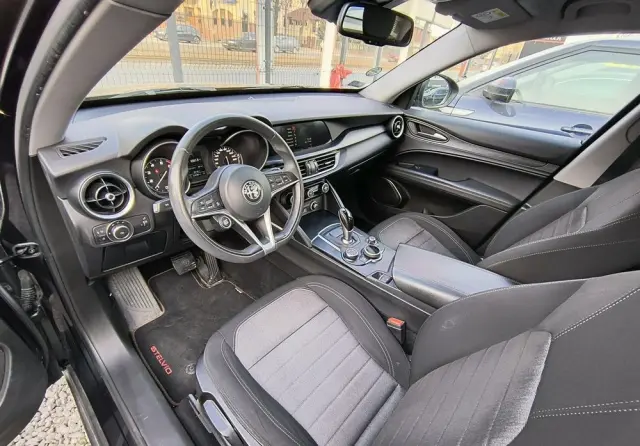 ALFA ROMEO Stelvio 2.0 Turbo Q4