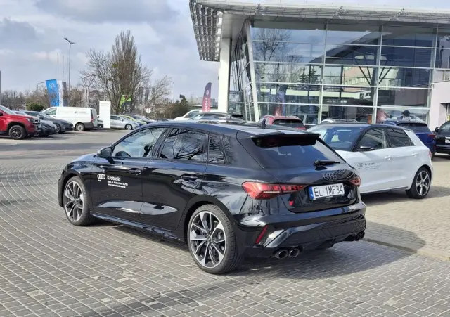 AUDI S3 Sportback 