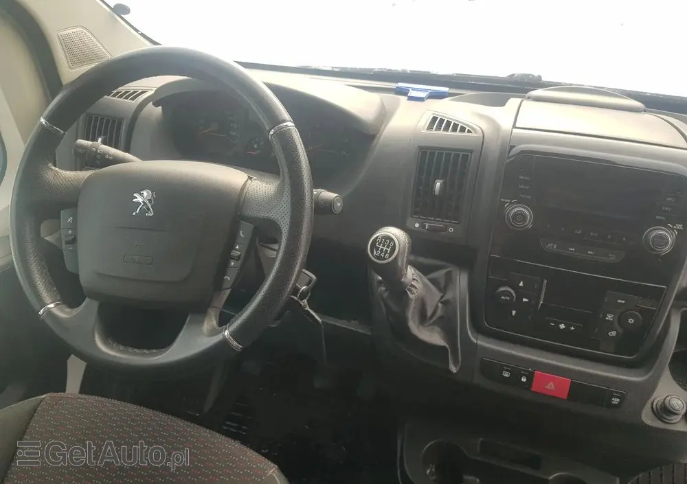 PEUGEOT Peugeot Boxer PREMIUM MAXI L4H2 165KM 4d 