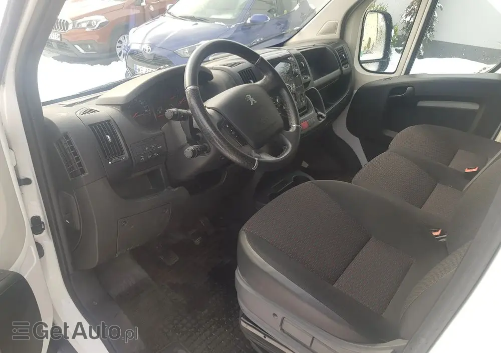 PEUGEOT Peugeot Boxer PREMIUM MAXI L4H2 165KM 4d 