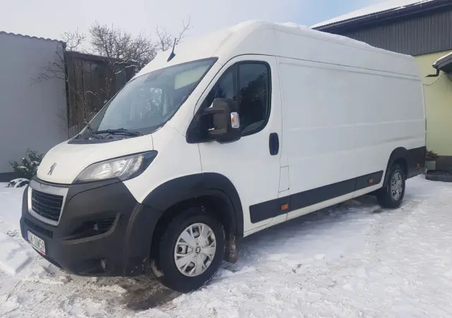PEUGEOT Peugeot Boxer PREMIUM MAXI L4H2 165KM 4d 