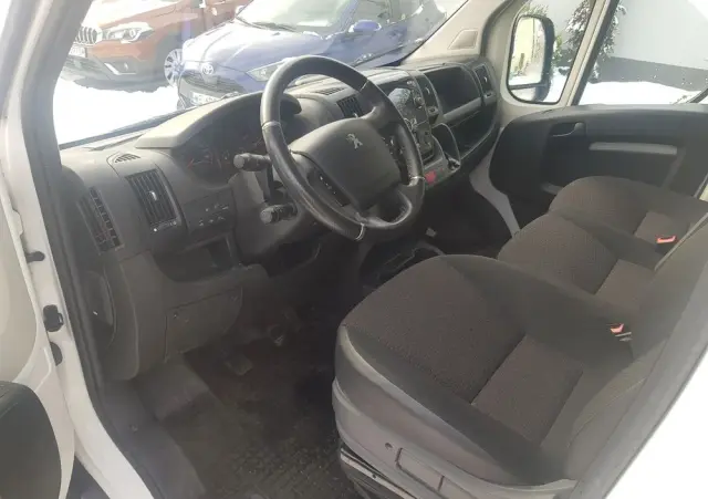 PEUGEOT Peugeot Boxer PREMIUM MAXI L4H2 165KM 4d 