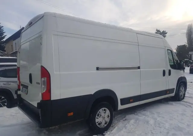 PEUGEOT Peugeot Boxer PREMIUM MAXI L4H2 165KM 4d 