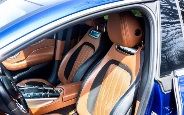 MERCEDES-BENZ AMG GT 43 4-Matic+