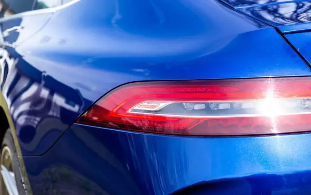 MERCEDES-BENZ AMG GT 43 4-Matic+