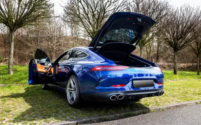 MERCEDES-BENZ AMG GT 43 4-Matic+
