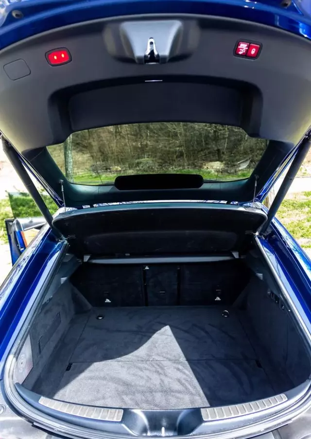 MERCEDES-BENZ AMG GT 43 4-Matic+