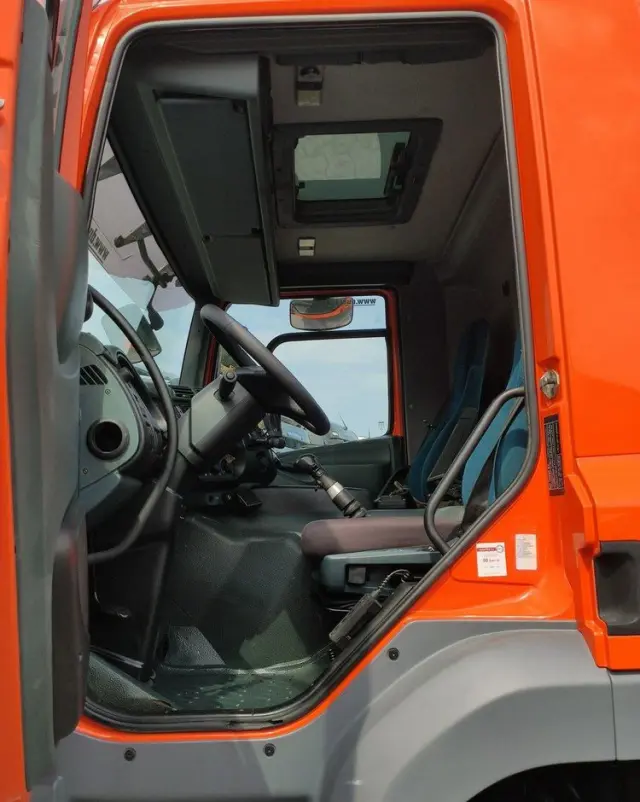 DAF CF 85.380 6x2 Oś Skrętna Skrzynia HDS HIAB 220C  + Pilot 