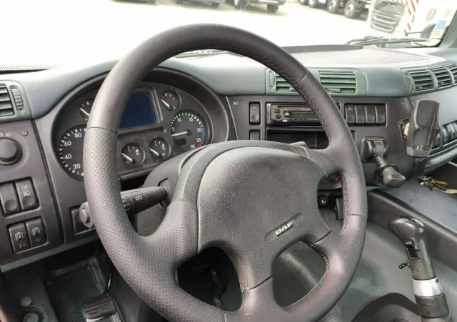 DAF CF 85.380 6x2 Oś Skrętna Skrzynia HDS HIAB 220C  + Pilot 