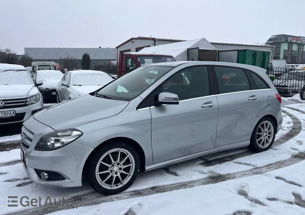 MERCEDES-BENZ Klasa B 180 CDI (BlueEFFICIENCY)