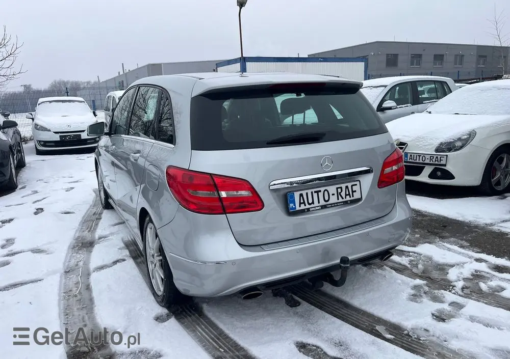 MERCEDES-BENZ Klasa B 180 CDI (BlueEFFICIENCY)
