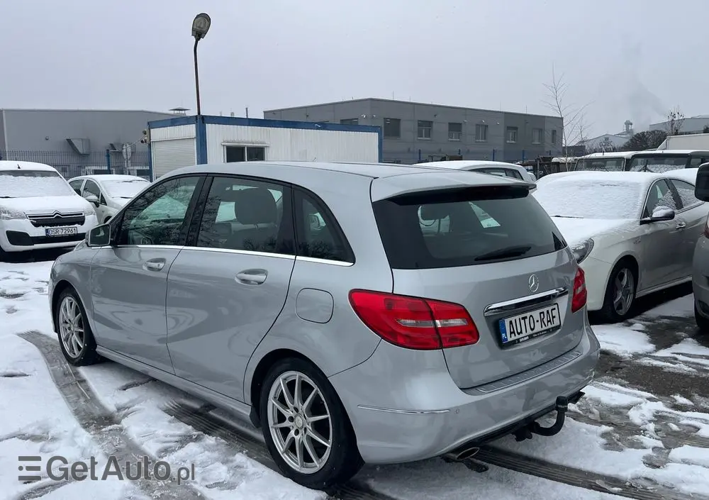 MERCEDES-BENZ Klasa B 180 CDI (BlueEFFICIENCY)