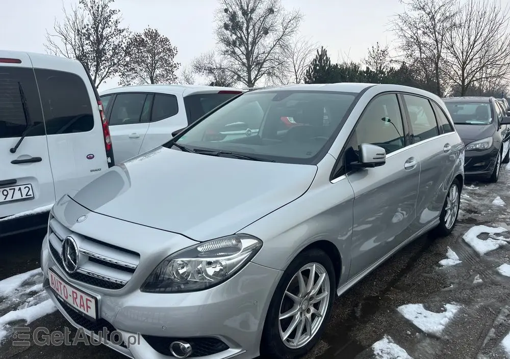 MERCEDES-BENZ Klasa B 180 CDI (BlueEFFICIENCY)