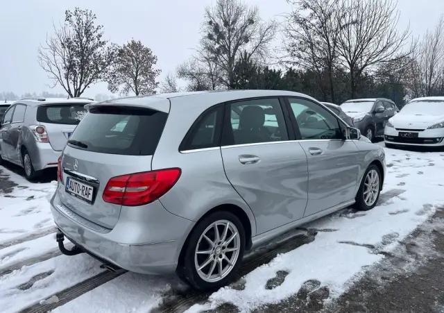 MERCEDES-BENZ Klasa B 180 CDI (BlueEFFICIENCY)