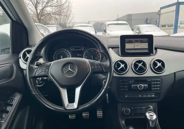 MERCEDES-BENZ Klasa B 180 CDI (BlueEFFICIENCY)