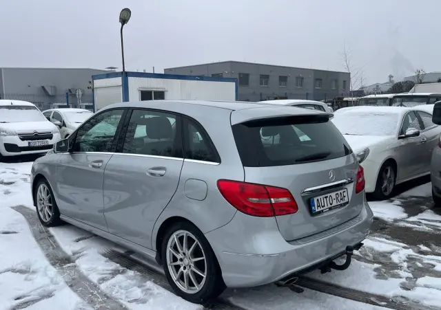 MERCEDES-BENZ Klasa B 180 CDI (BlueEFFICIENCY)