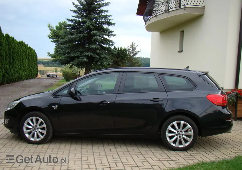 OPEL Astra 1.4 Turbo