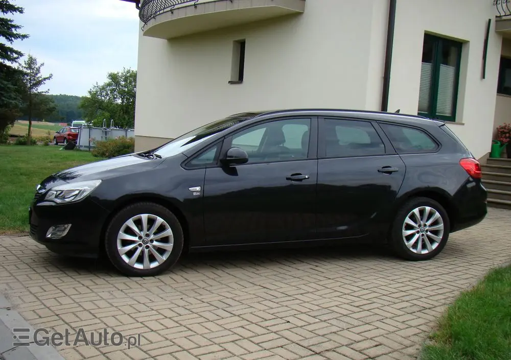 OPEL Astra 1.4 Turbo