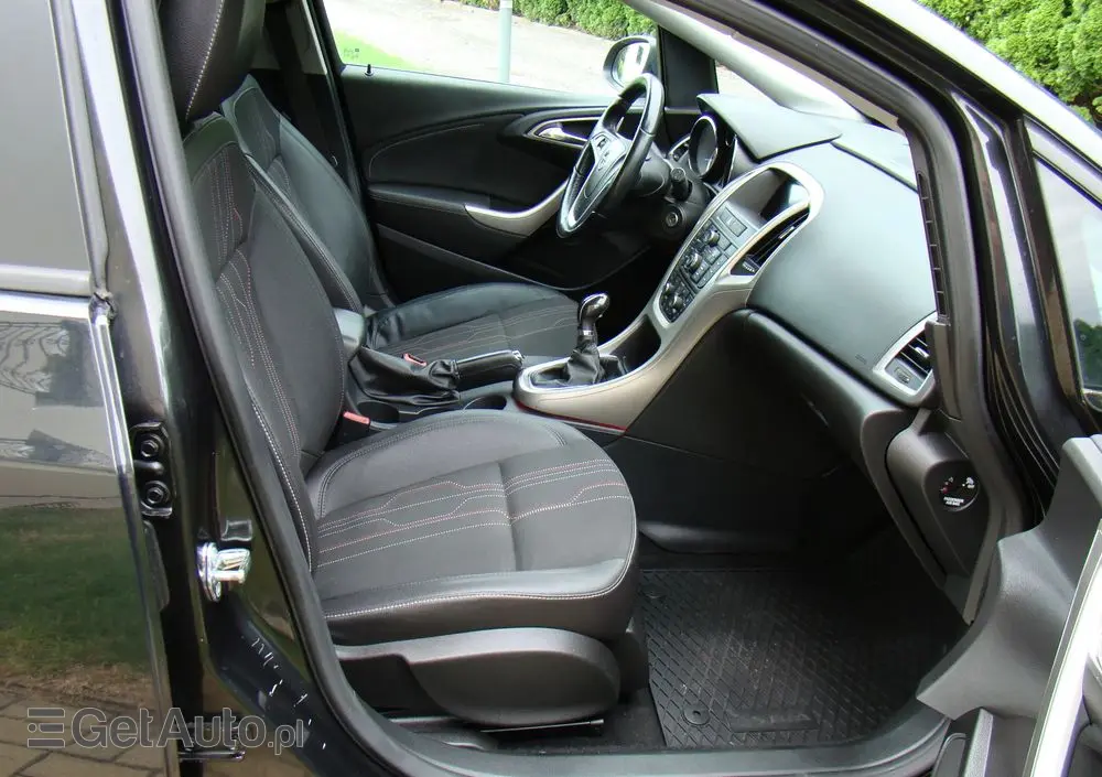 OPEL Astra 1.4 Turbo