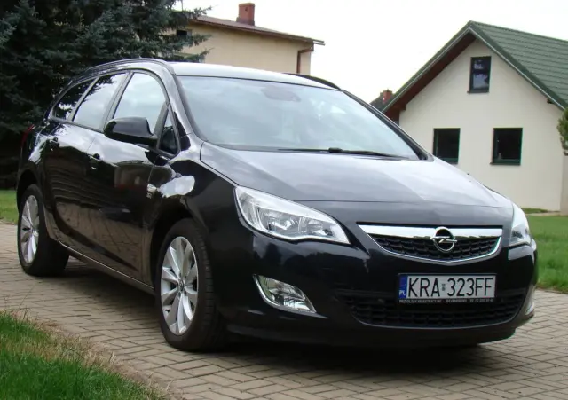 OPEL Astra 1.4 Turbo