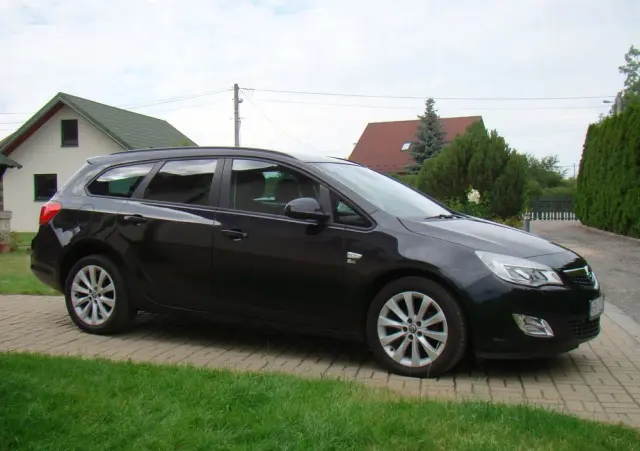 OPEL Astra 1.4 Turbo