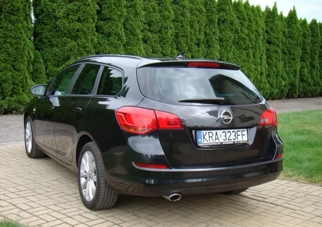 OPEL Astra 1.4 Turbo