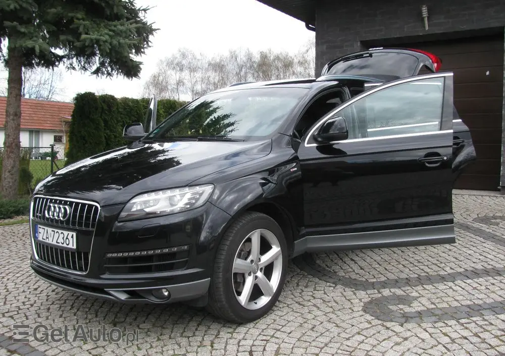 AUDI Q7 3.0 TDI Quattro Tiptronic