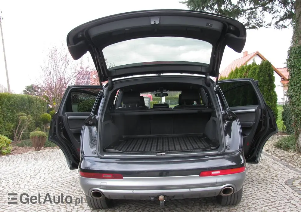 AUDI Q7 3.0 TDI Quattro Tiptronic