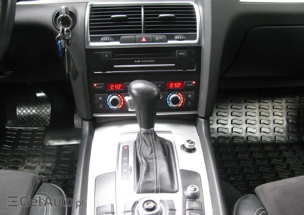 AUDI Q7 3.0 TDI Quattro Tiptronic