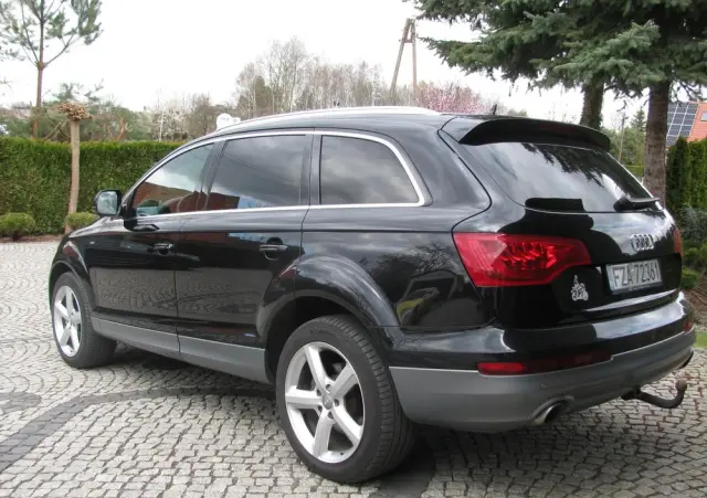 AUDI Q7 3.0 TDI Quattro Tiptronic