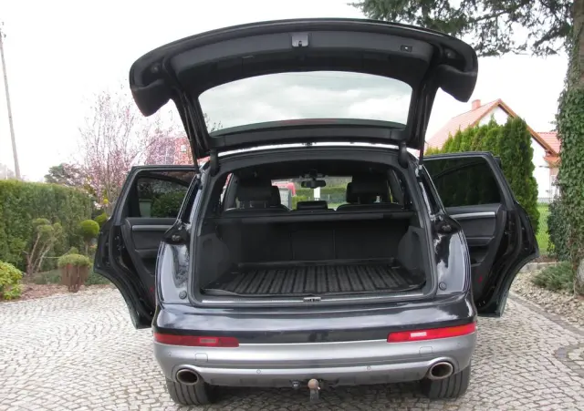 AUDI Q7 3.0 TDI Quattro Tiptronic