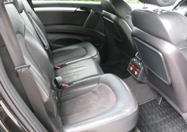 AUDI Q7 3.0 TDI Quattro Tiptronic