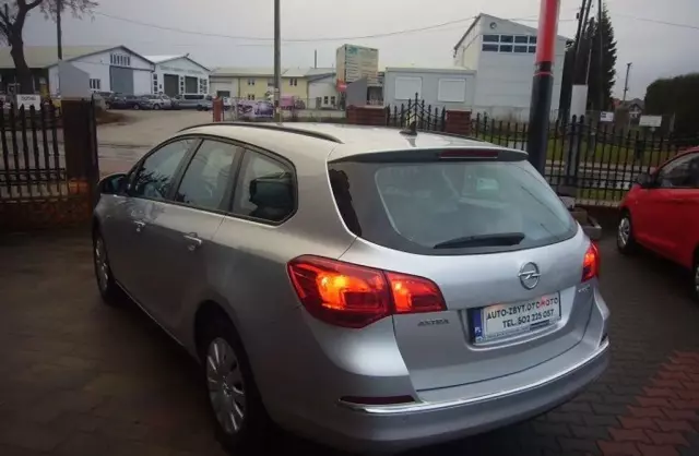 OPEL Astra 